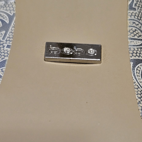 BEBE SAYDEE Women's High Heel Pumps w Logo Print Silver 9 - Picture 10 of 11